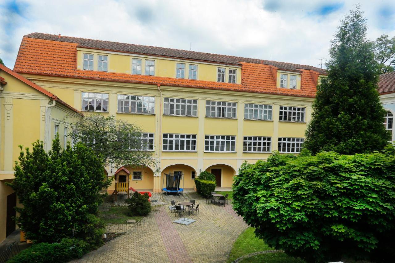 Hotel Magnolia Roudnice nad Labem Eksteriør billede