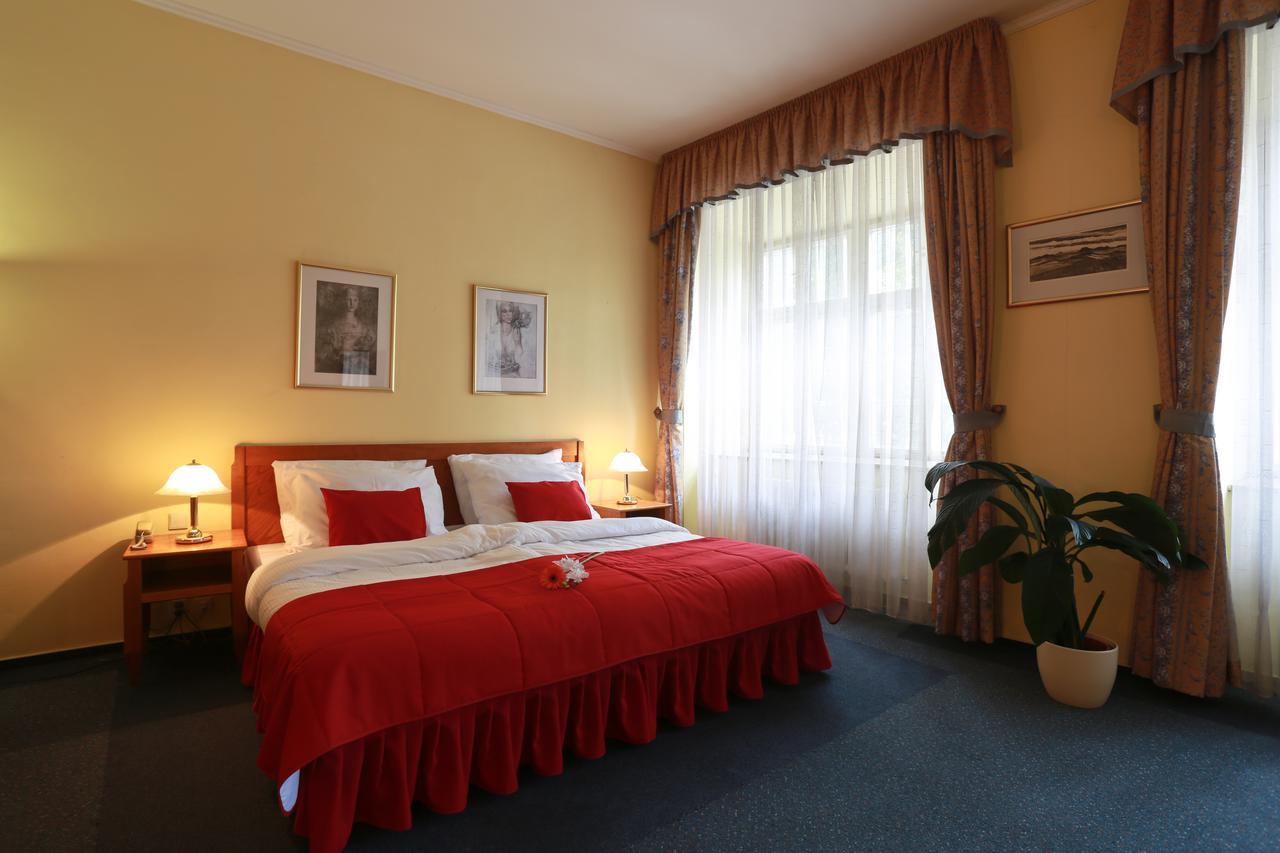 Hotel Magnolia Roudnice nad Labem Eksteriør billede